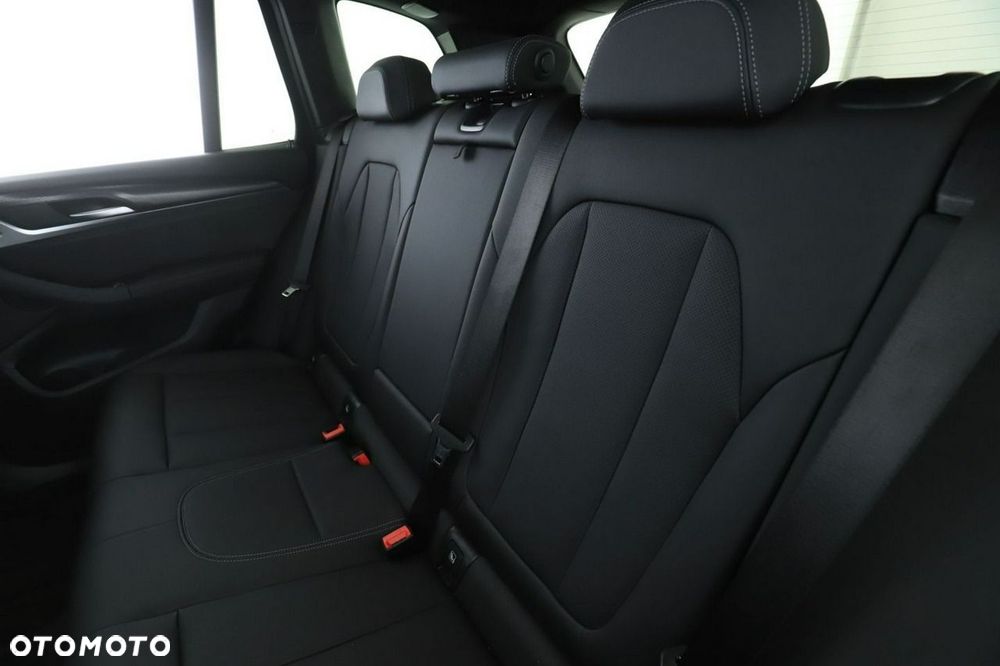 BMW X3 xDrive20i M Sport - 18