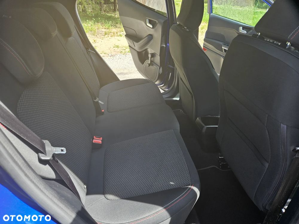 Ford Fiesta - 16