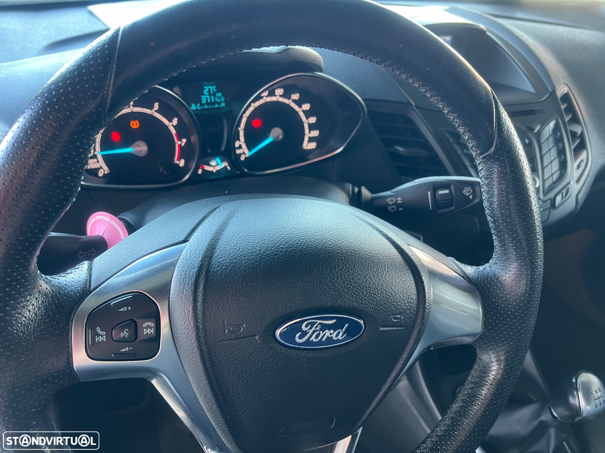 Ford Fiesta 1.0 EcoBoost ST-Line - 13