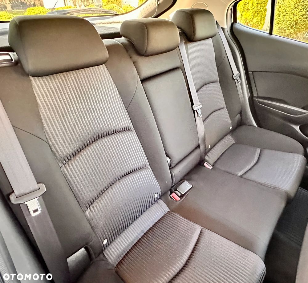 Mazda 3 - 31