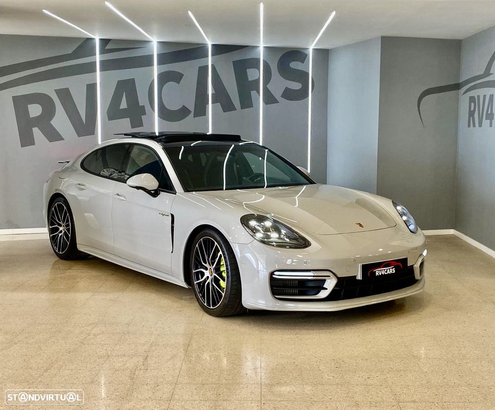 Porsche Panamera 4 E-Hybrid - 14