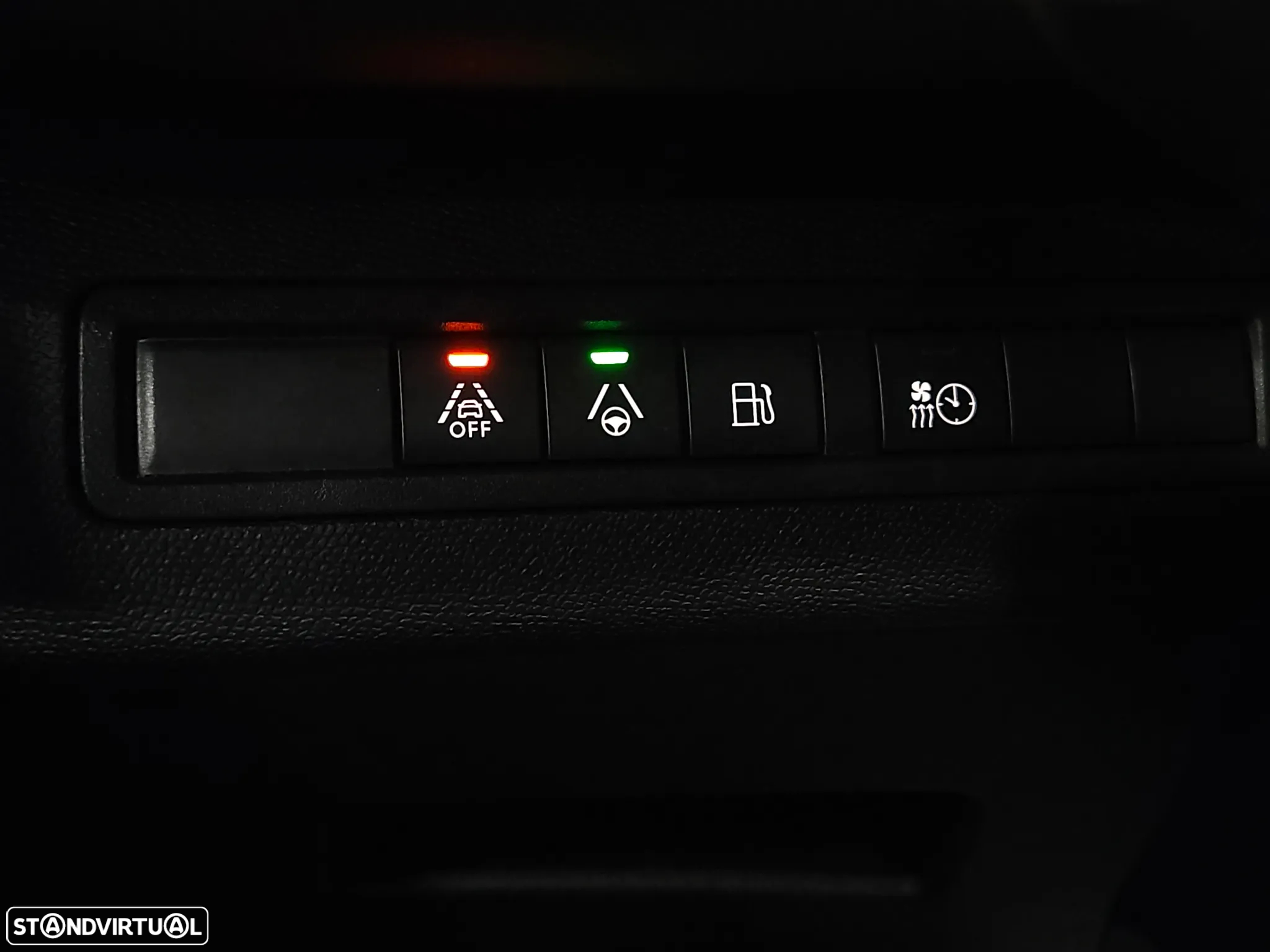 Peugeot 3008 Hybrid 225 e-EAT8 GT - 26
