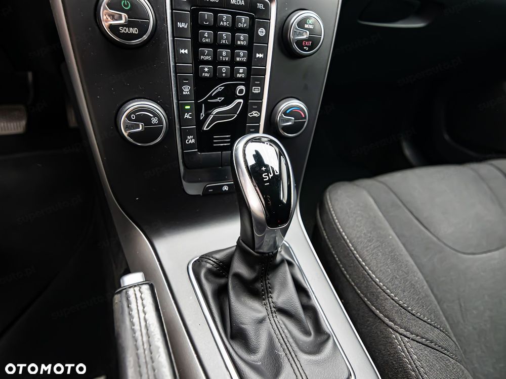 Volvo V40 - 21