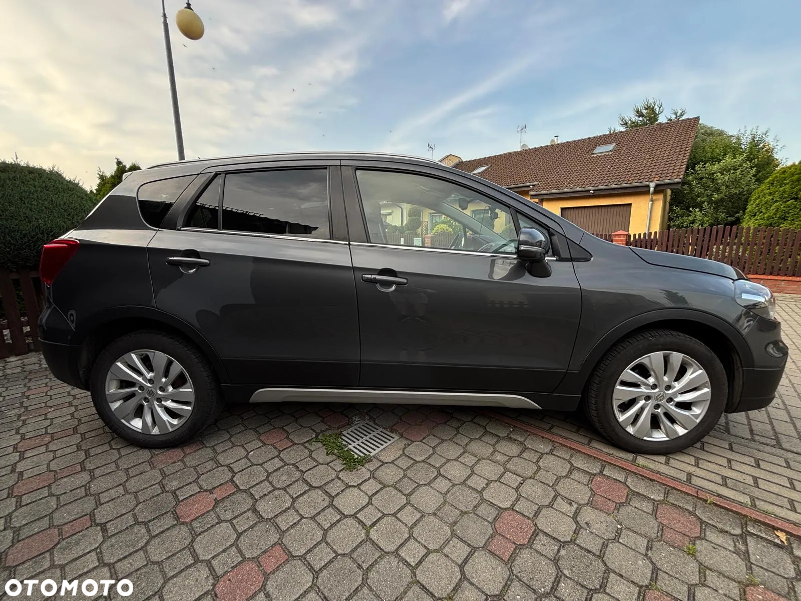 Suzuki SX4 S-Cross 1.0 T Premium - 6
