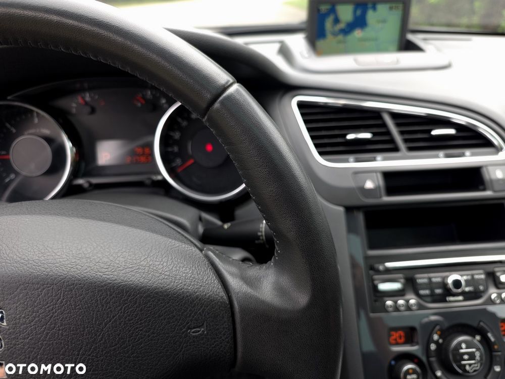 Peugeot 5008 - 23