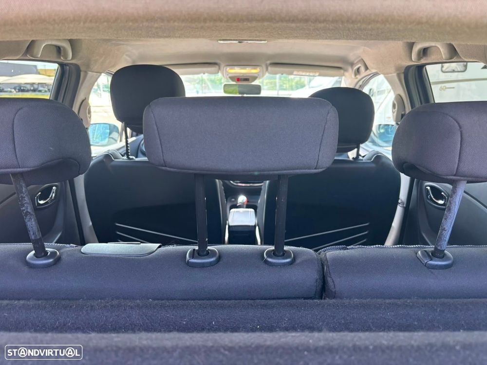 Renault Captur 1.5 dCi Exclusive - 13