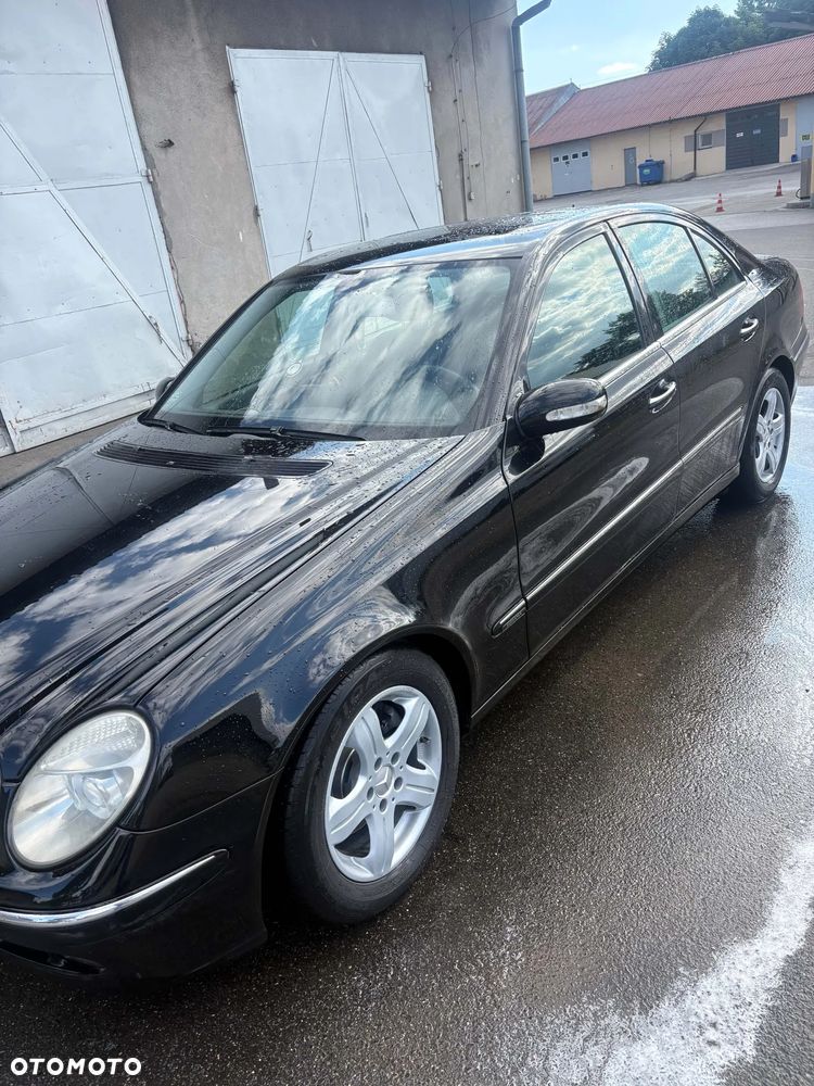 Mercedes-Benz Klasa E - 5