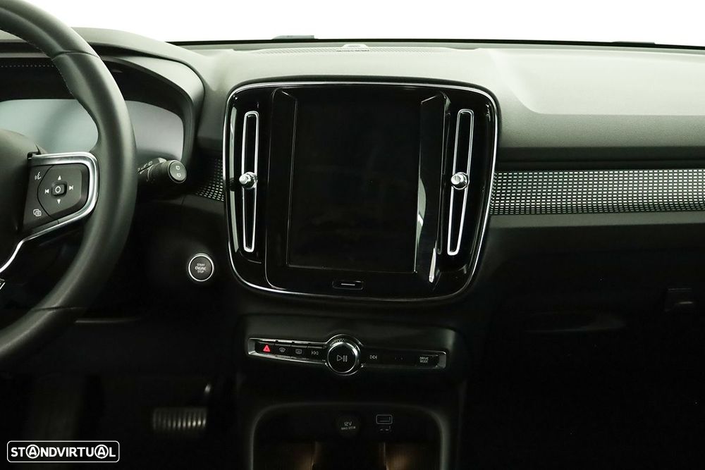 Volvo XC 40 1.5 T2 Plus Dark Auto - 9