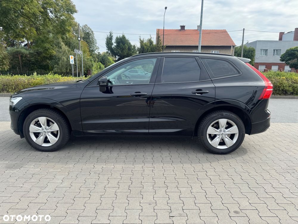 Volvo XC 60 B4 B Essential - 10