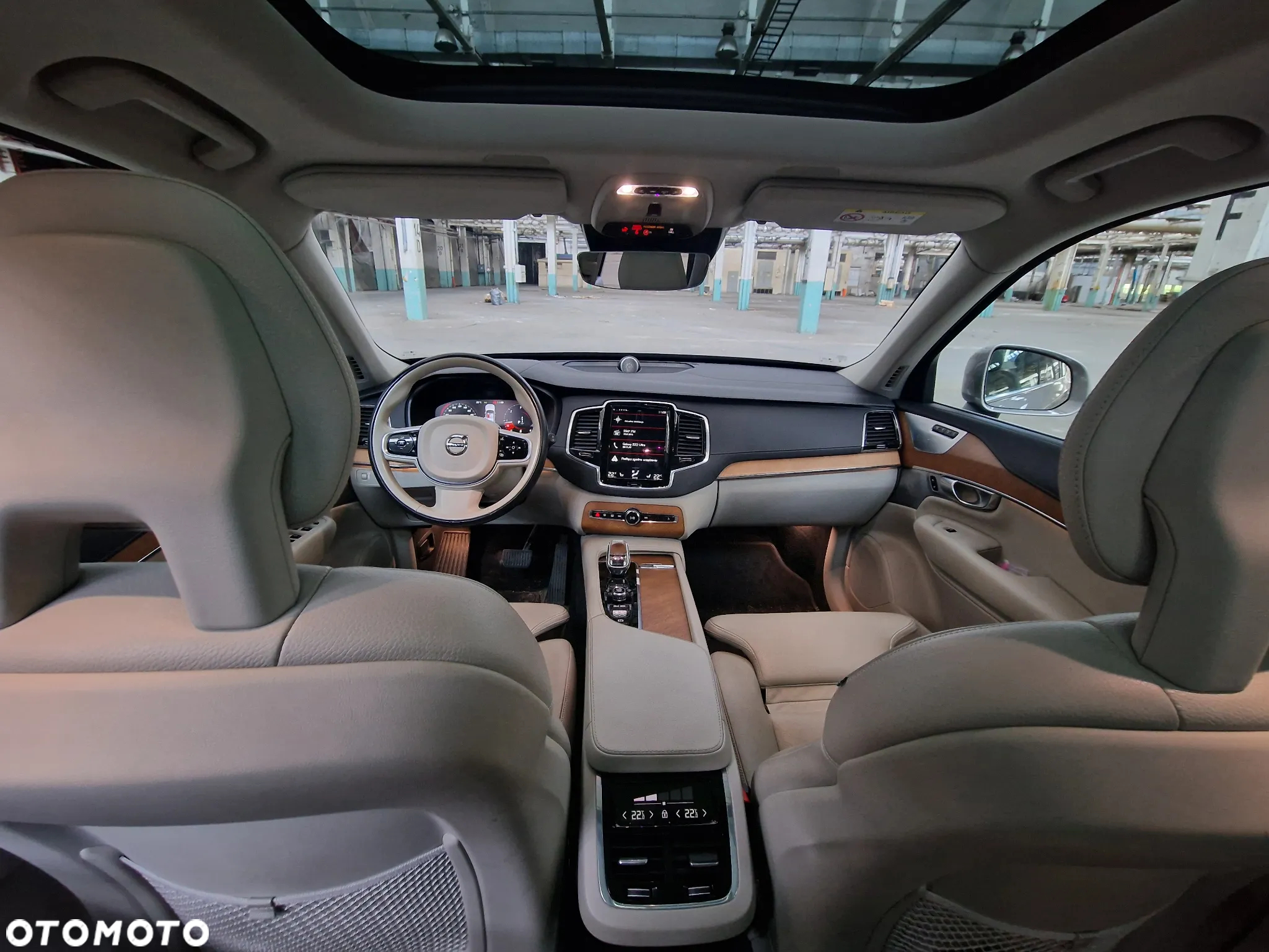 Volvo XC 90 - 35