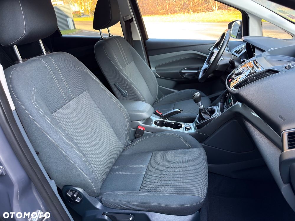 Ford C-MAX 2.0 TDCi Titanium - 23