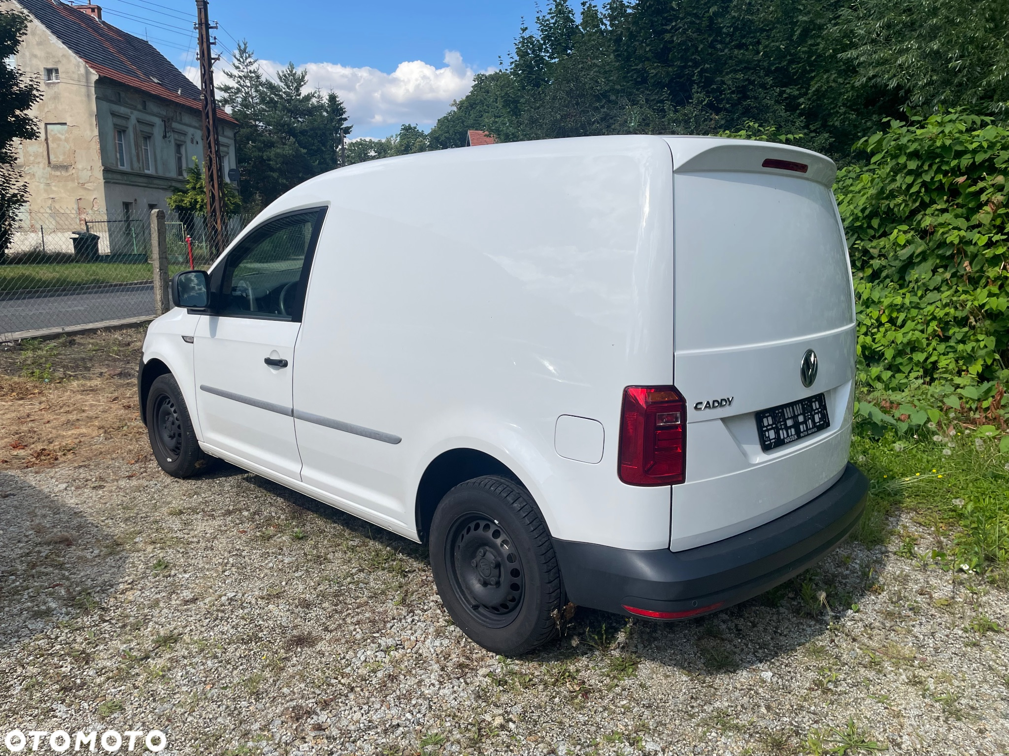 Volkswagen Caddy - 2