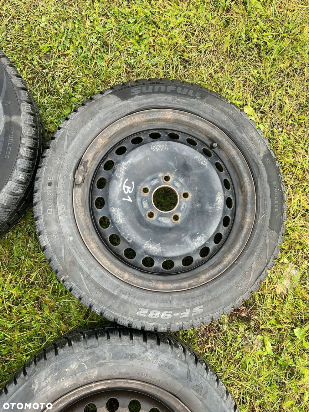 Felgi stalowe Ford 16" Opony zimowe Komplet 4 sztuki - 3