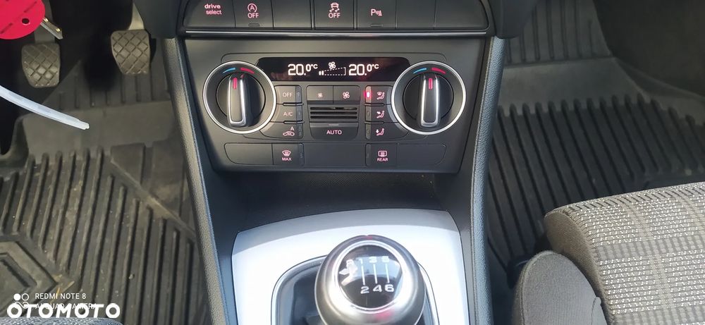 Audi Q3 2.0 TDI quattro sport - 11