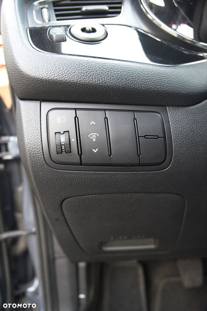Kia Ceed 1.6 CRDi XL - 35