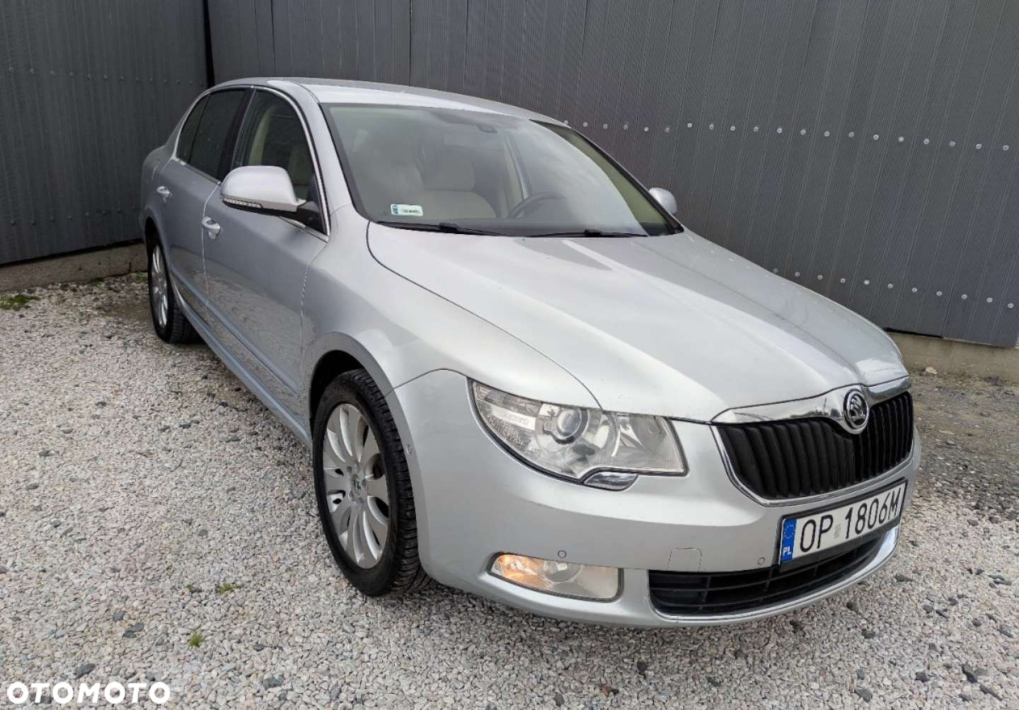 Skoda Superb 2.0 TSI Elegance Outdoor DSG - 4
