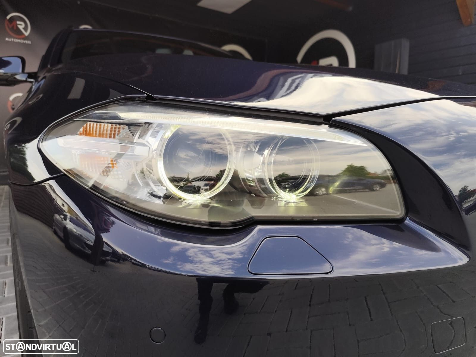 BMW 535 d xDrive Pack M Auto - 48