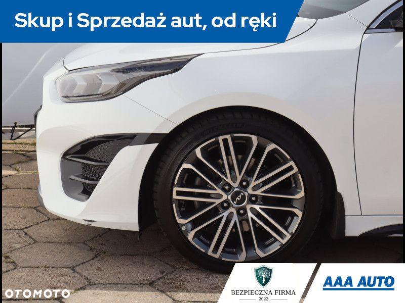 Kia ProCeed - 14