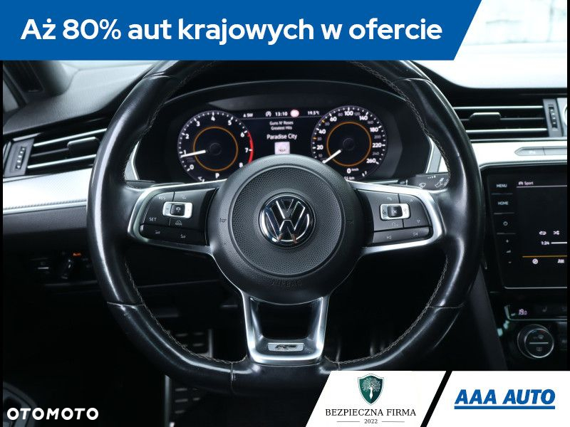 Volkswagen Passat - 21