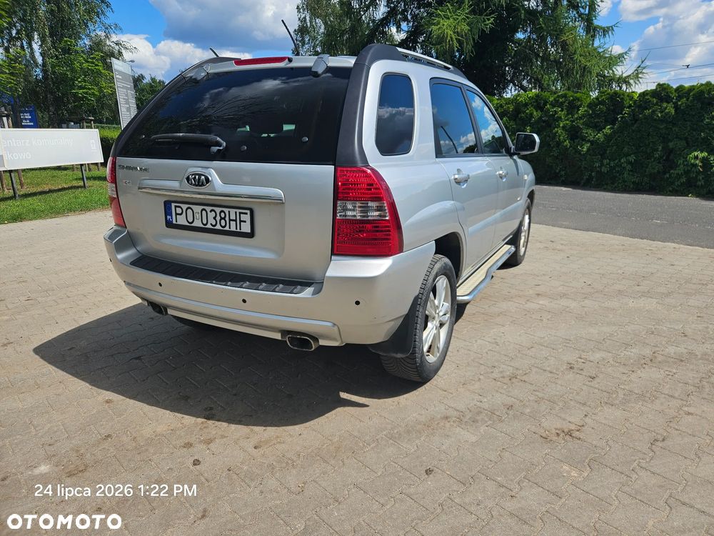 Kia Sportage 2.0 CRDi Tour - 4