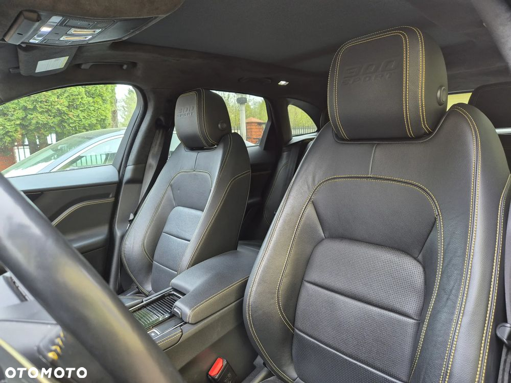 Jaguar F-Pace 2.0 i4P AWD 300 Sport - 37