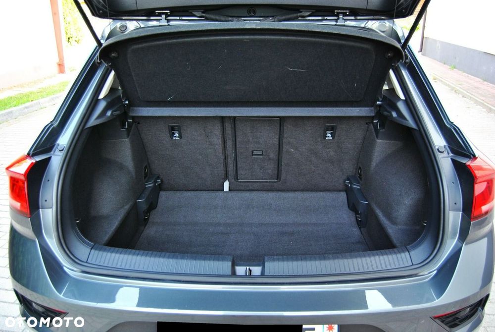 Volkswagen T-Roc 1.5 TSI Final Edition - 17