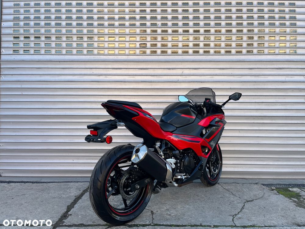Kawasaki Ninja - 16