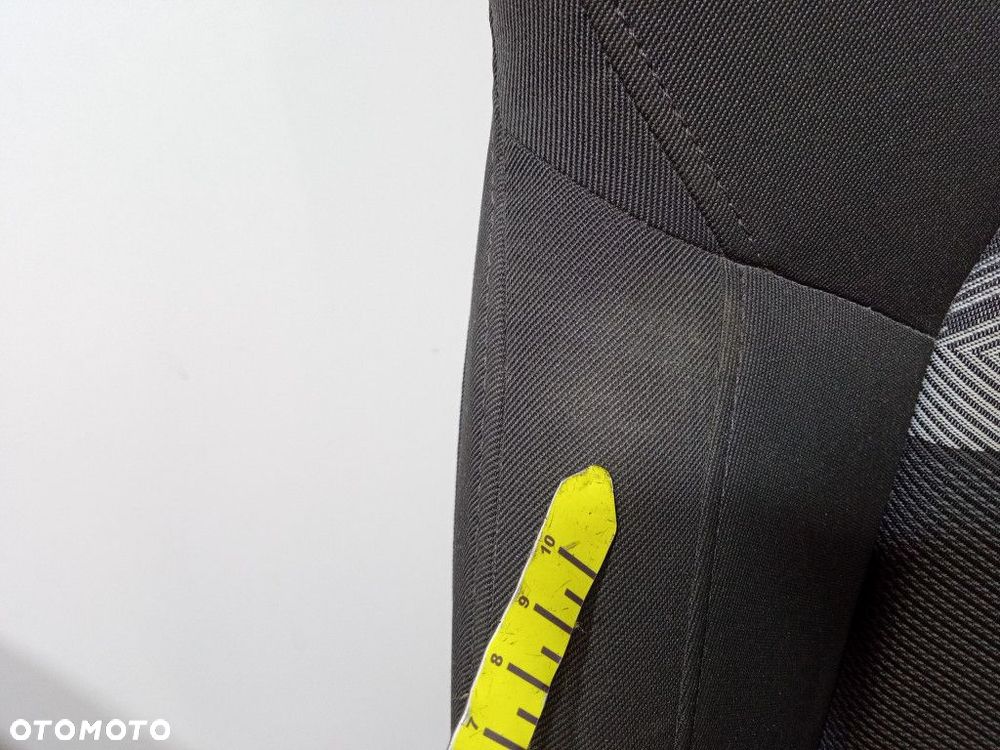 AUDI Q4 E-TRON SPORTBACK 21- FOTELE KANAPA KOMPLET MATERIAŁ - 7