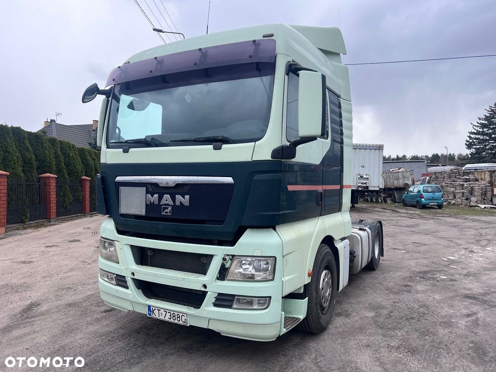 MAN TGX 18.440 / AUTOMAT RETARDER !! / OPONY: 95% / DUŻE ZBIORNIKI / 2010 ROK - 1