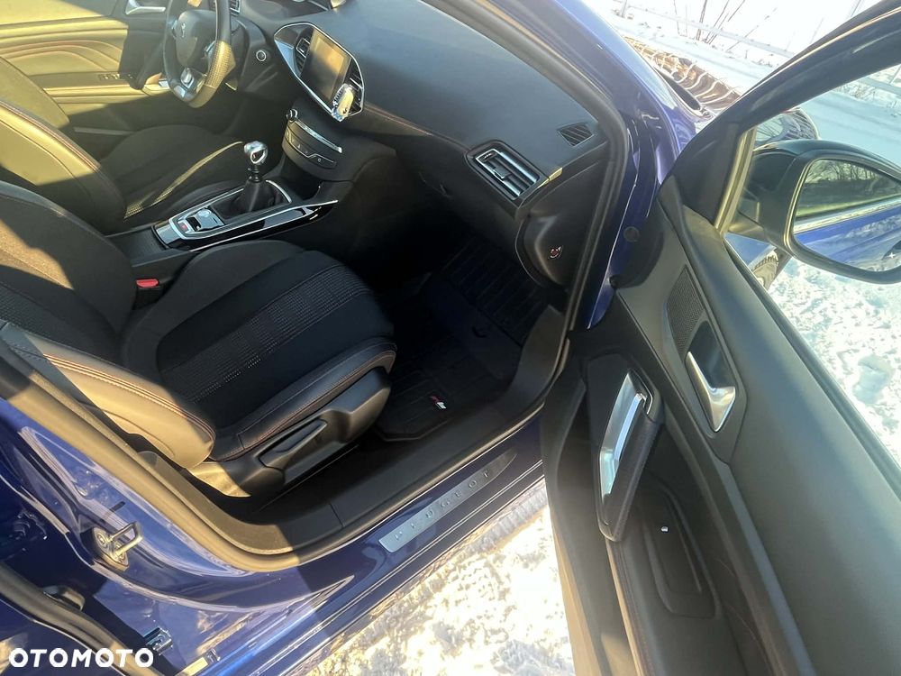 Peugeot 308 - 7