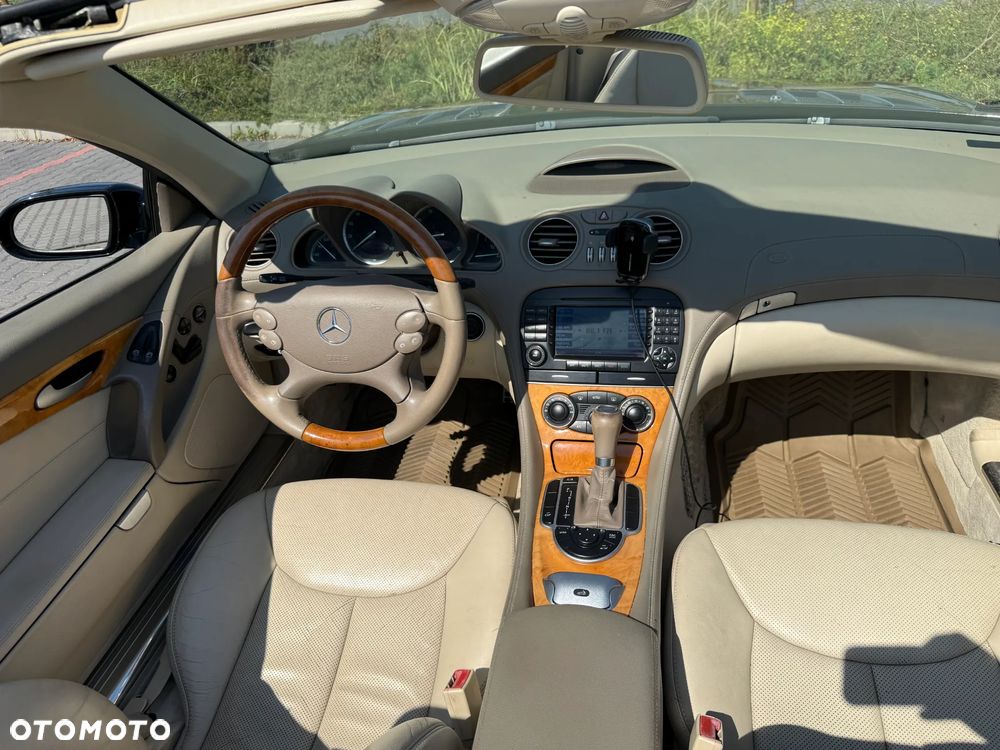 Mercedes-Benz SL 500 7G-TRONIC - 3