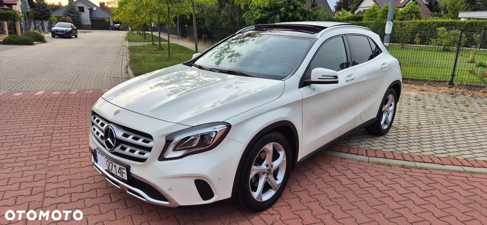 Mercedes-Benz GLA 200 (CDI) d Urban - 7