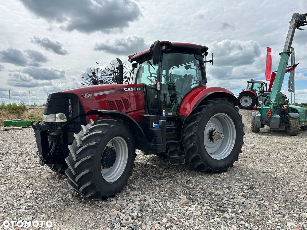 Case IH PUMA 220 - 13