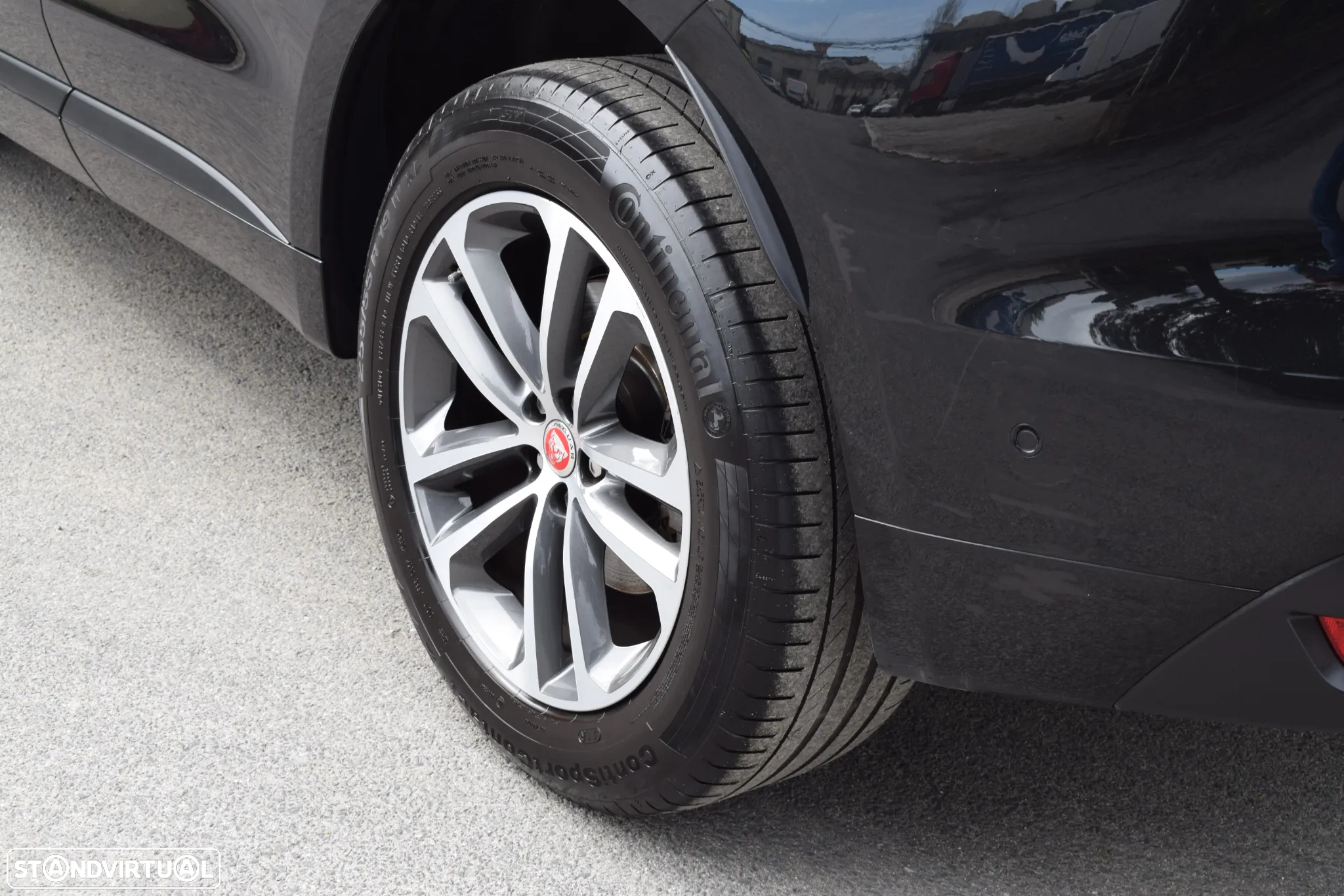 Jaguar F-Pace 2.0 i4D R-Sport AWD - 25