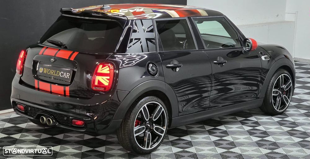 MINI 5 Portas Cooper SD Auto Desportiva - 20