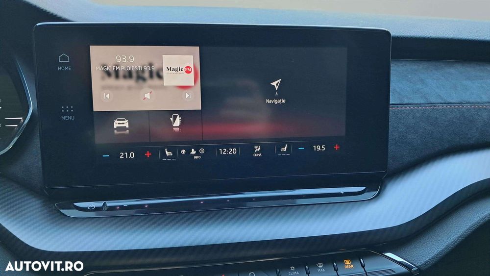 Skoda Octavia 2.0 245 TSI DSG RS - 8