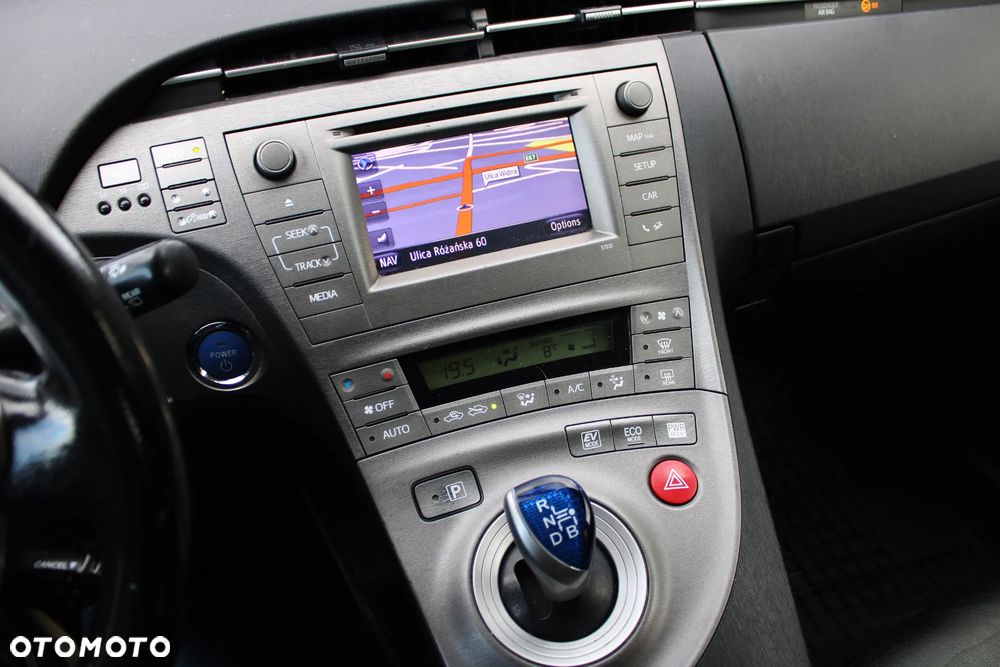 Toyota Prius - 23
