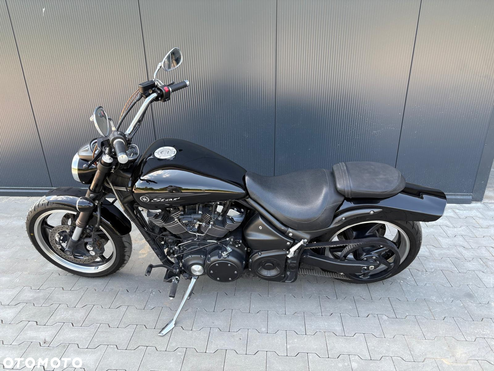 Yamaha XV - 11