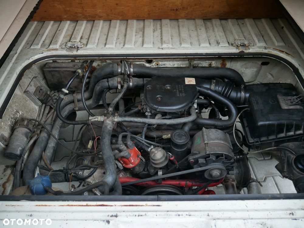 Volkswagen Transporter - 40