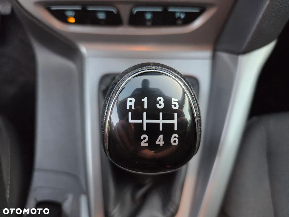 Ford Focus 1.6 TDCi Edition - 21