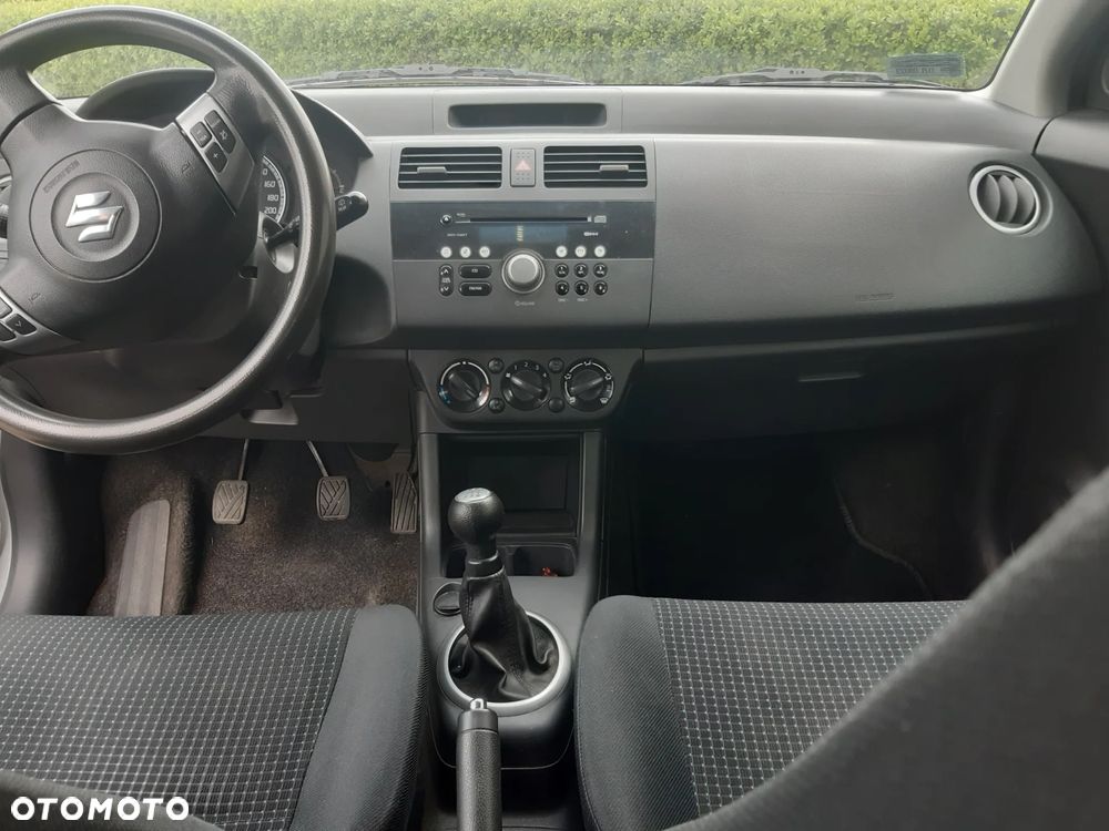 Suzuki Swift 1.3 4x4 Snow - 5