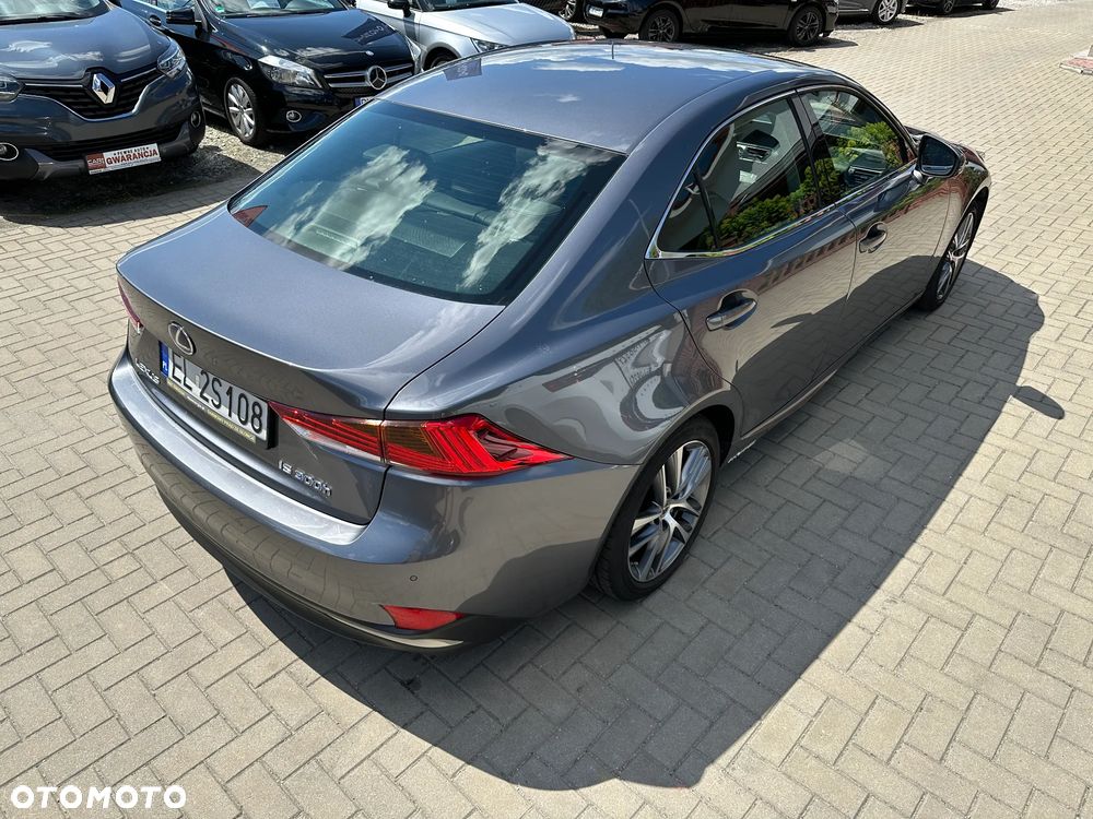 Lexus IS - 34