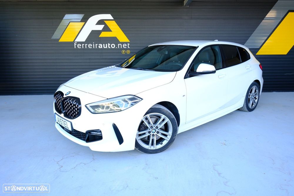 BMW 118 i Pack Desportivo M Auto - 2