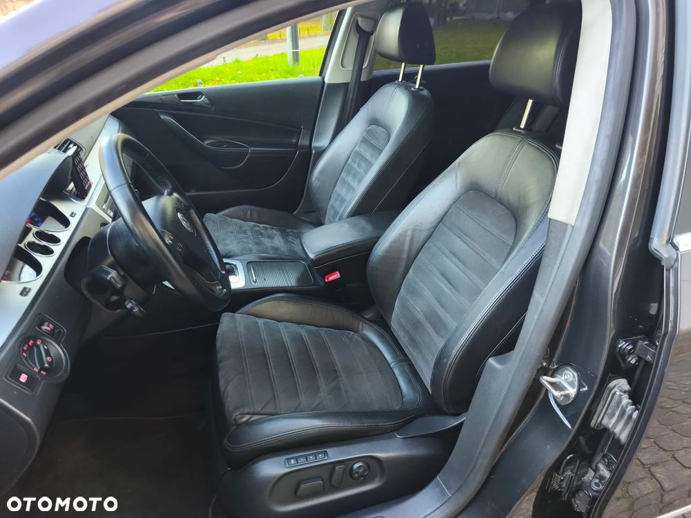 Volkswagen Passat Variant 2.0 TDI DPF DSG Highline - 7