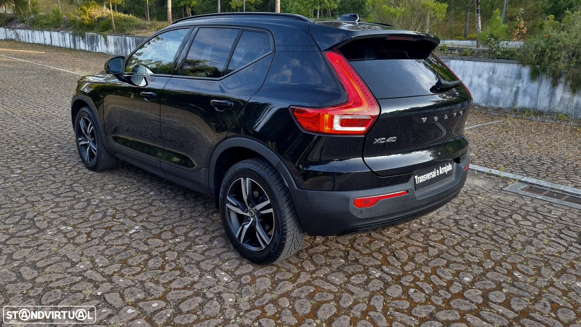 Volvo XC 40 1.5 T2 R-Design Geartronic - 16