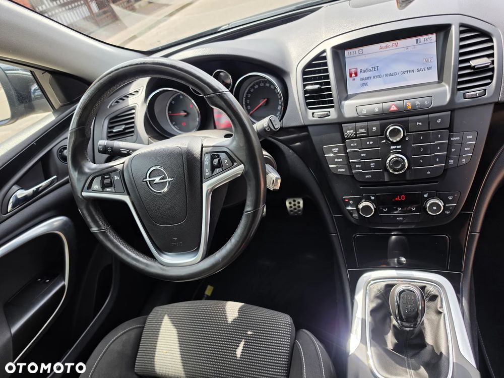 Opel Insignia - 29