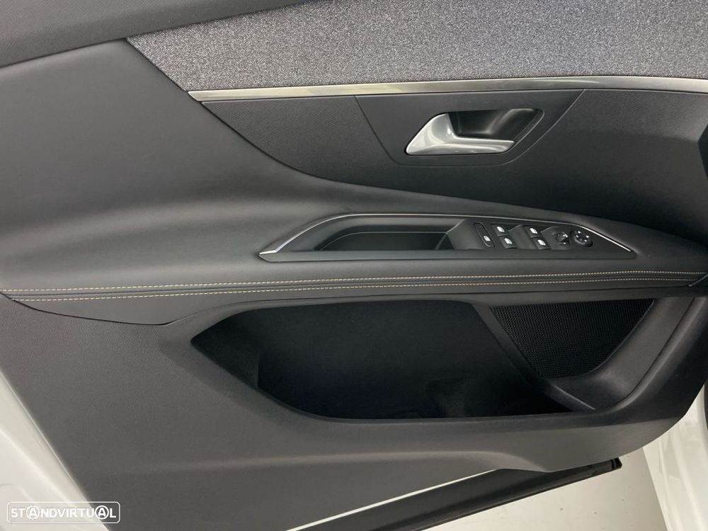 Peugeot 3008 1.2 PureTech GT Line - 17