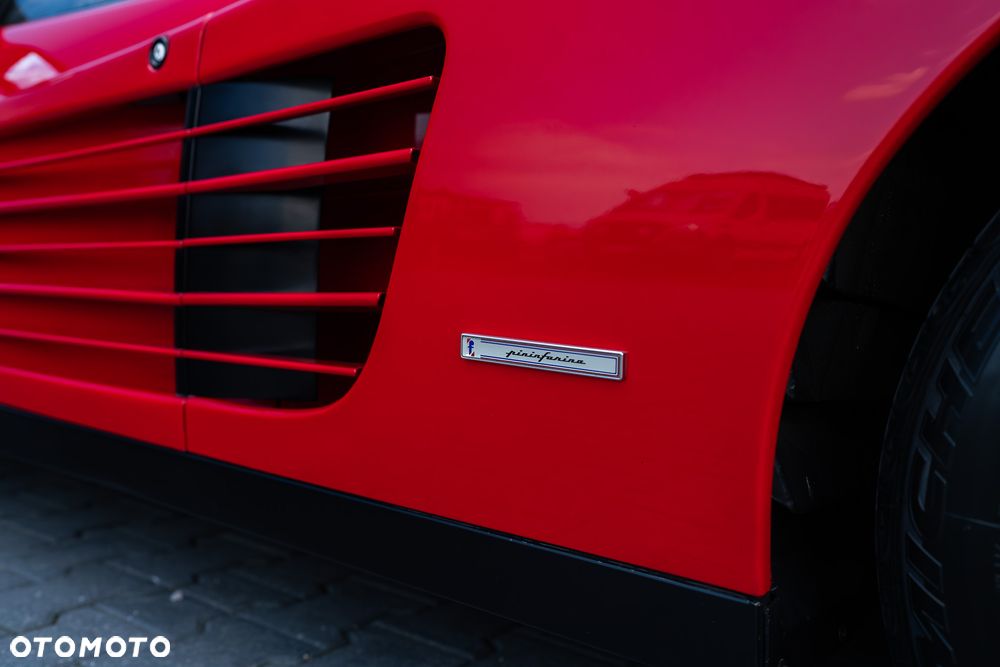 Ferrari Testarossa - 19