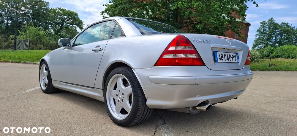 Mercedes-Benz SLK 320 - 9