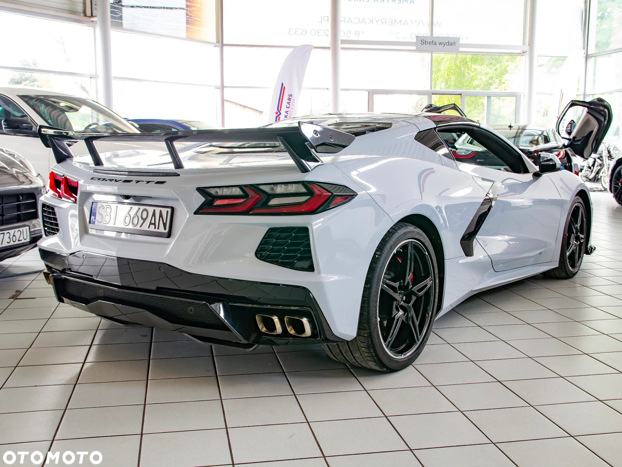 Chevrolet Corvette Stingray 2LT 6.2 V8 Automatik - 4